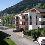 Appartement Living Schoenwies Apartments With Private Infrared Cabin And Zell Am See Kaprun Summercard * Zell am See
