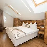 Appartement Living Schoenwies Apartments With Private Infrared Cabin And Zell Am See Kaprun Summercard *