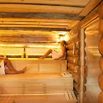 Appartement Living Schoenwies Apartments With Private Infrared Cabin And Zell Am See Kaprun Summercard Apartment *
