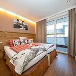 Appartement Living Schoenwies Apartments With Private Infrared Cabin And Zell Am See Kaprun Summercard * Zell am See