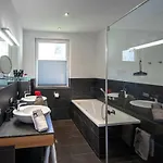 Appartement Living Schoenwies Apartments With Private Infrared Cabin And Zell Am See Kaprun Summercard Apartment *