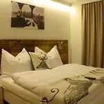 Appartement Living Schoenwies Apartments With Private Infrared Cabin And Zell Am See Kaprun Summercard Apartment
