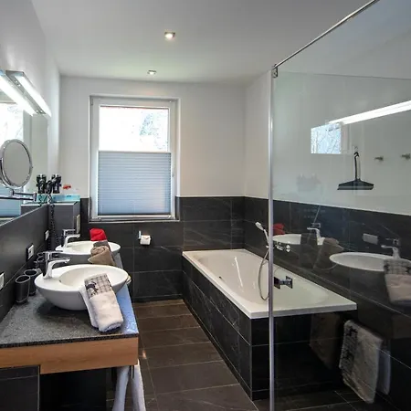 Living Schoenwies With Private Infrared And Including Leisure Centre Next Door Appartamento *