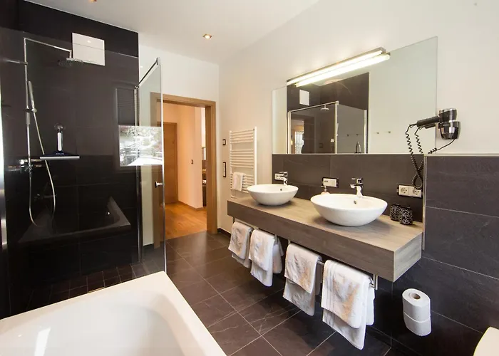 Appartement Living Schoenwies Apartments With Private Infrared Cabin And Zell Am See Kaprun Summercard * Τσελ αμ Ζέε